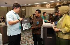 Mantenha Jack Trust and Service, diretores do cliente BNI Sambangi no 79º aniversário Mantenha Jack Trust and Service, diretores do cliente BNI Sambangi no 79º aniversário