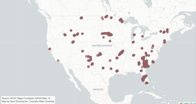 Maps Shows onde inundações de 100 anos atingiram os Estados Unidos no ano passado

