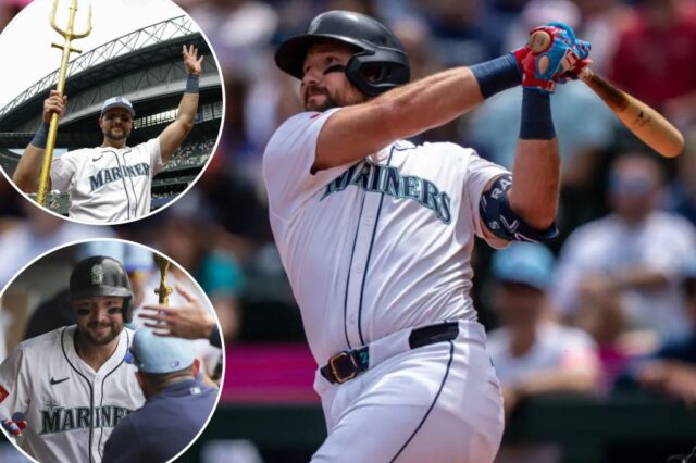 Mariners Cal Raleigh Ken Griffey Jr.


