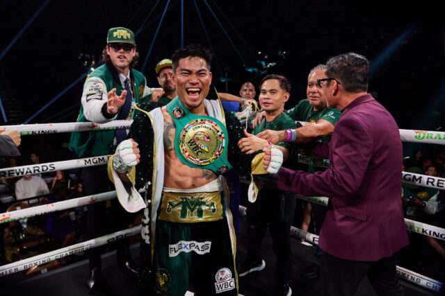 Mark Magsayo derrota Jorge Mat Culellar no México no sub-cartão Pacquiao-Barrios