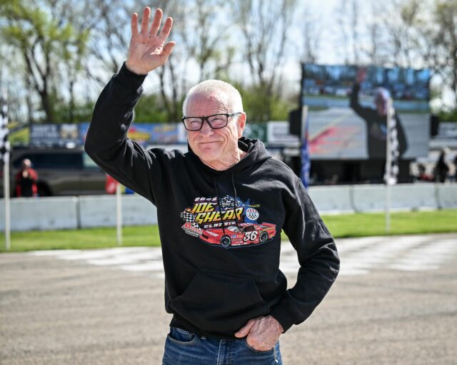 Mark Martin retorna à decisão do playoff da NASCAR Insider com uma resposta de três palavras

