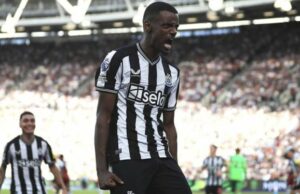 RB Leipzig rejeita Rp1.3 t de Newcastle para Sesko, Soba ameaçou o Liverpool Más notícias do golpe de Liverpool, RP12 bilhões em dinheiro por semana, ele brincou com o jogador -alvo