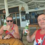 Os corpos de Paul Longworth, 71, e seu parceiro Albert Alfonso, 62, (da esquerda para a direita) foram encontrados na Ponte de Suspensão de Clipon em Bristol em 10 de julho em grandes malas