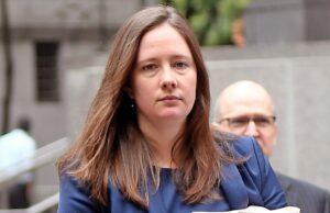 Mauren Comy foi demitido quando estava no trabalho como promotor federal Mauren Comy Main Repetock