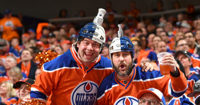 Melhores bares esportivos em Edmonton

