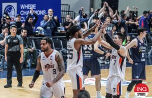 Meralco representará o PBA na temporada EASL expandida Os Bolts Meralco celebram o Busan KCC egiis da KBL em Easl