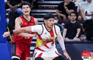 Mesmo com a série, June Mar Dominant Form Flashes Mesmo com a série, June Mar Dominant Form Flashes