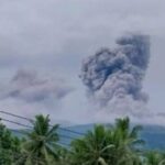 Mount Dukono Erupsi, a altura das cinzas vulcânicas atinge 1,1 km