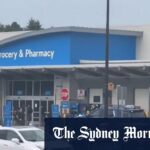 Muitas pessoas nos esfaquearam Walmart, suspeito na custódia