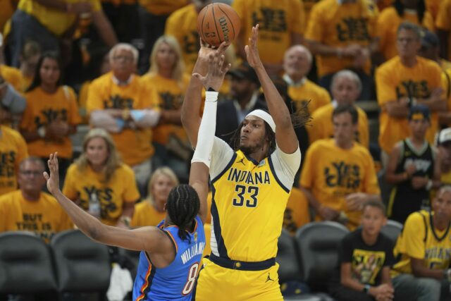 Myles Turner Pacers NBA