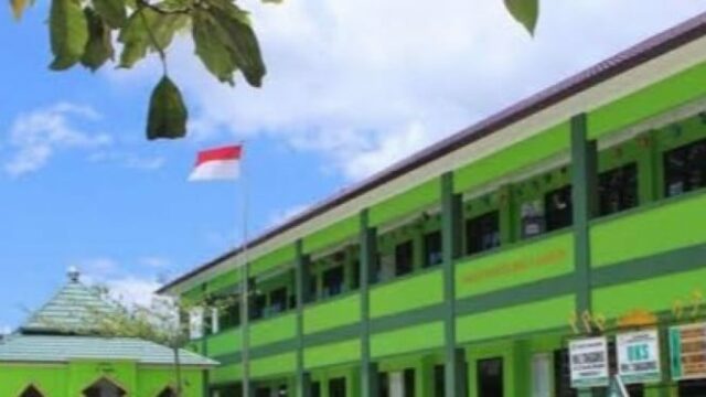 Não apenas a escola primária para o ensino médio, o DPRD quer que a Escola Yakarta Madrasah seja livre

