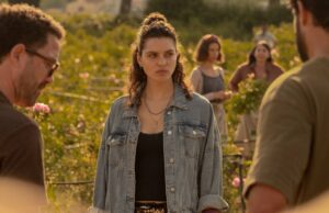 Não consigo parar de ver o popular novo programa de suspense da Netflix e também não farei O elenco de Blindspot