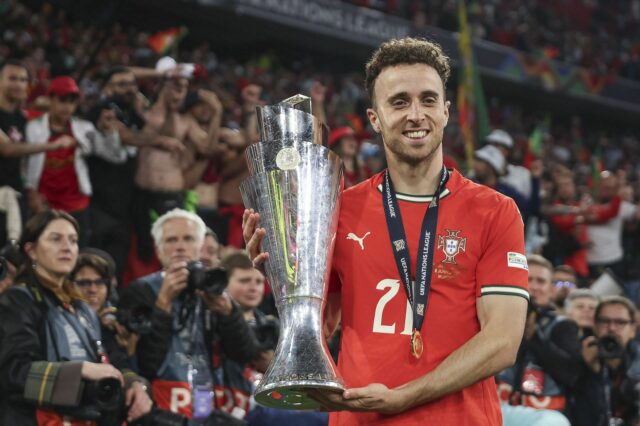 "Não é um fã do Liverpool, não um português, mas estou chorando" - Futebol World Liverpool Forward Dioğo Jota Trágica Caminho

