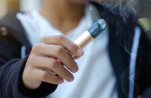 Não há mais cigarros eletrônicos para menores e nova realidade para adultos! Mudanças importantes na Lei do Tabaco de 5 de julho de 2025. Não há mais cigarros eletrônicos para menores e nova realidade para adultos! Mudanças importantes na Lei do Tabaco de 5 de julho de 2025.