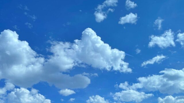 Uma mensagem para comemorar o Louvre ou Bluesky