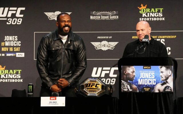 "Não vamos dobrar as palavras" - Jon Jones limpa as posturas após a hesitação de Dana White na Casa Branca do UFC

