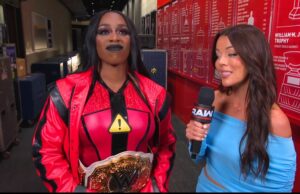 Naomi acusa suas amadas estrelas da WWE de ser “falso” e “falso” em Raw Naomi acusa suas amadas estrelas da WWE de ser "falso" e "falso" em Raw
