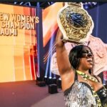 Naomi criará uma nova linha sanguínea com uma mulher de duas vezes depois de ajudá -la a se segurar? Descobrindo o SummerSlam Twist
