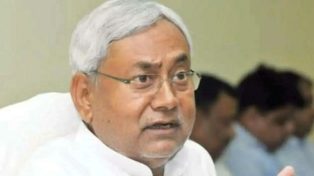 No Nitish Kumar Kumar Akset para jornalistas de pensão por Rs 9.000 antes de Bihar

