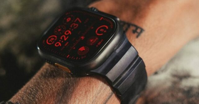 Nomad Falls the New Carbon Black Rocky Point Band para Apple Watch

