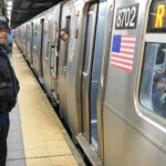 Nova York Shelman ganha US $ 22,75 m e depois perde cinco dedos no metrô