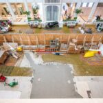 O Birdcage Bar toma forma à medida que mais e mais paredes de construção vão para Grand Floridian