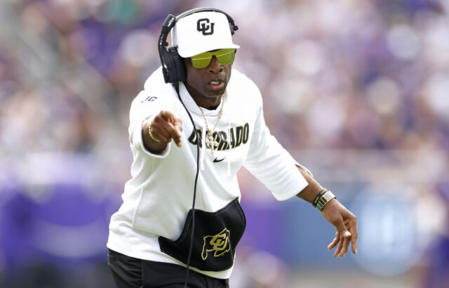 O Colorado HC Deon Sanders 'Sanders recebe uma atualização massiva de saúde


