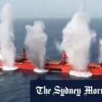 O Houtyi do Iêmen rebelde dois navios de carga no Mar Vermelho