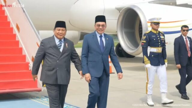 O PM Anwar se encontrará com Pabowo, discutirá o conflito de Thai-Kamboja

