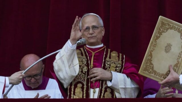 O Papa Leo chora o ataque israelense contra a Igreja Católica de Gaza, novamente com um fogo alto

