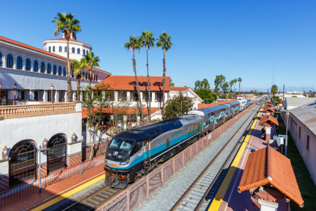 O Rail de Rail de High Speed, California, pode sobreviver aos US $ 4 bilhões em Trump?

