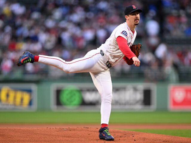 O Red Sox planejou os links com o arremessador de US $ 21 milhões após o relatório de US $ 200 milhões do contrato


