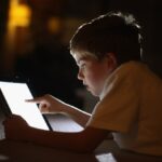 O Reino Unido está começando a aplicar as regras para controles de idade on -line
