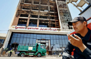 O centro do Iraque matará mais de 60 O centro do Iraque matará mais de 60