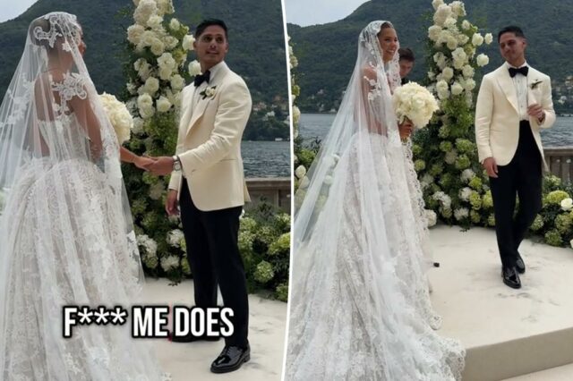 A noiva e o noivo durante a cerimônia de casamento.