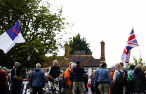 O comissário de polícia liga para o Gov não desligar o Migrante do Hotel Epping como um protesto que se espalhou na Grã -Bretanha O comissário de polícia liga para o Gov não desligar o Migrante do Hotel Epping como um protesto que se espalhou na Grã -Bretanha