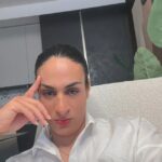 O campeão olímpico de boxe Imane Khelif publicou uma selfie para o Instagram na segunda -feira, juntamente com as palavras: