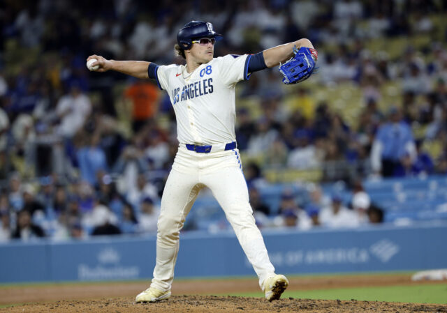 O ex jogador MLB que expressa seu infortúnio com jogadores de posição de arremesso para MLB


