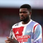 O ex -jogador do Arsenal Thomas Partsy acusado de estupro