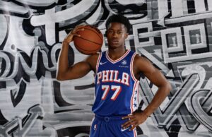 O executivo da NBA reflete elogios sobre o potencial de VJ Edgecombe e ser o segundo melhor jogador do Sixers. March Madness Logo