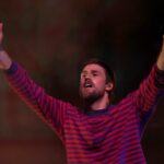 O exterior da Night Night mostra a programação mostra muitos artistas talentosos