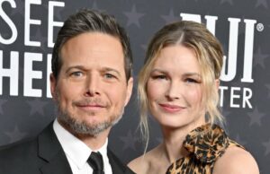 O filho de Kelley Wolf reage depois de lutar para entrar na casa da família GetTyImages-108276401 Visualização ex de Scott Wolf