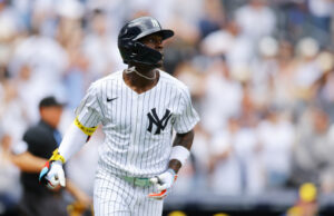 O filho dos Yankees mais baixo, ligue para a equipe de jazz jazz jazz O filho dos Yankees mais baixo, ligue para a equipe de jazz jazz jazz