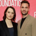 O filme de ficção de fãs de Star Vars 'Reylo' eleva Tom Bateman, homem de Daisi Ridley