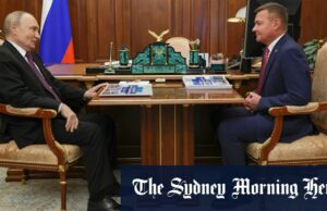 O ministro de deposto Putin morre em ‘suicídio’, aumentando a lista de mortes de mistério O corpo Starovvoit foi removido após encontrado em Odintsovo, Moscou extra.