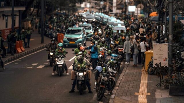 O número de motocicletas na Indonésia é realmente grande, mas ainda menor que este país

