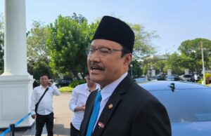 Gus Ipul garante a aquisição de laptops da Escola de Pessoas Transparentes, sem Congkalikong O orçamento do governo RP1.1 T para 159 escolas escolares, a maior aquisição de laptops