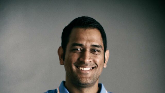 O pedido de reserva de Dhoni para o capitão sóbrio Cool aceitou e aprovou

