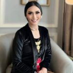 O perfil de Tina Astari, esposa do ministro da Umkm, que foi novamente destacado, acabou sendo uma novela e artista cinematográfica