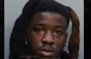 O rapper Hotbay foi preso com armas para propriedades da escola durante o teste, segundo a polícia Hotboi Mugshot